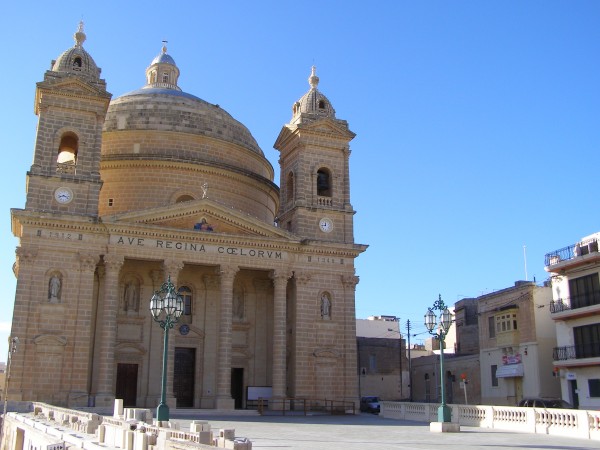 Biserică în Malta